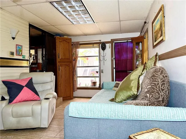 133 Redwood Ln, Naples, Florida 34114