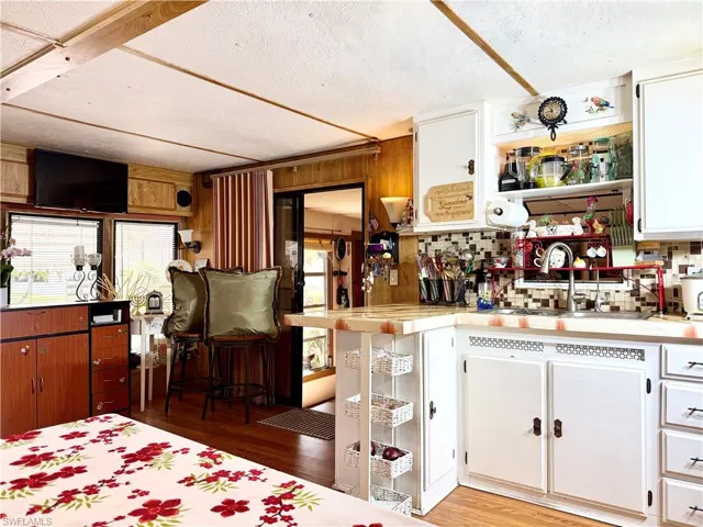 133 Redwood Ln, Naples, Florida 34114