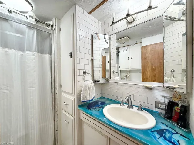 133 Redwood Ln, Naples, Florida 34114