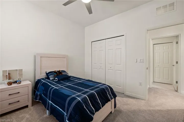 2934 Citrus St, Naples, Florida. Esperanza Bustamante, Listing Agent.