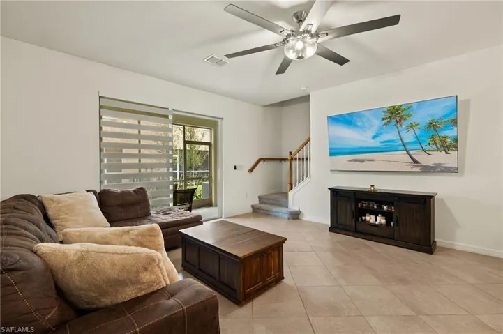 2934 Citrus St, Naples, Florida. Esperanza Bustamante, Listing Agent.