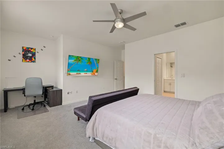 2934 Citrus St, Naples, Florida. Esperanza Bustamante, Listing Agent.