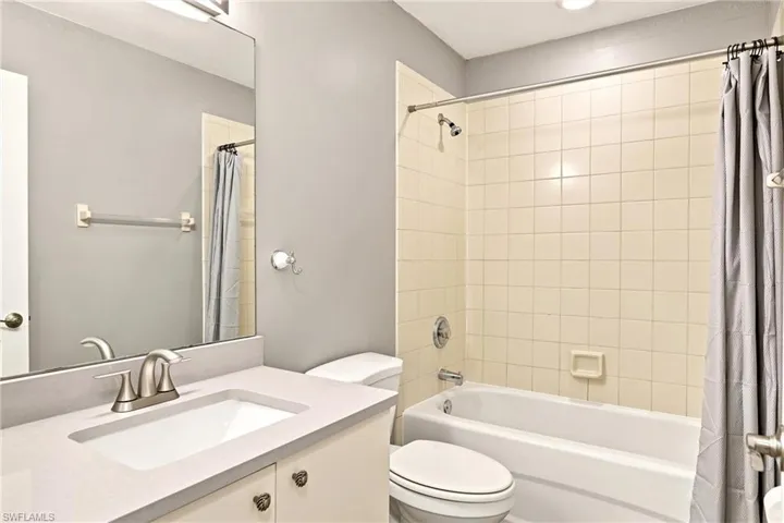 15417 Bellamar Cir 812, Fort Myers, Florida 33908
