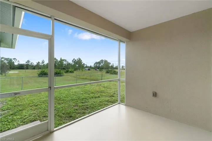 2424  43rd NE AVE, Naples, FL 34120