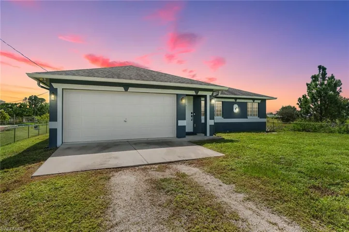 2424  43rd NE AVE, Naples, FL 34120