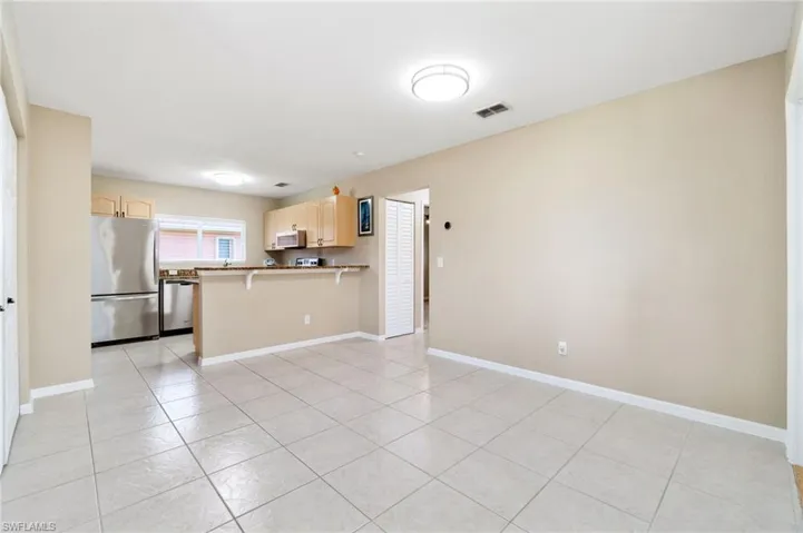 2424  43rd NE AVE, Naples, FL 34120