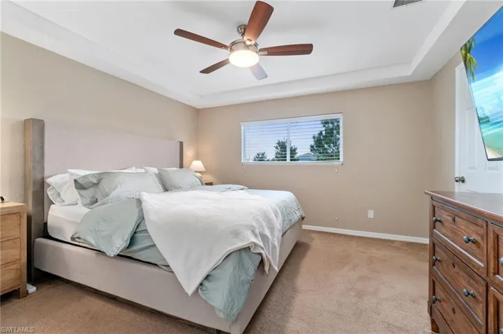2424  43rd NE AVE, Naples, FL 34120