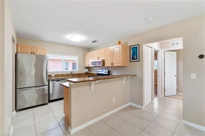 2424  43rd NE AVE, Naples, FL 34120