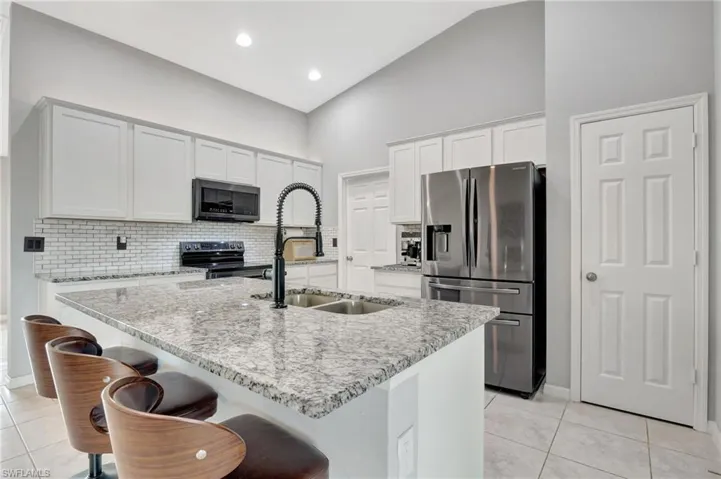 407 NW 13th  ST, Cape Coral, FL 33993