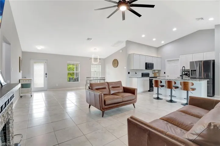 407 NW 13th  ST, Cape Coral, FL 33993