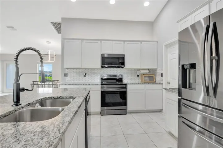 407 NW 13th  ST, Cape Coral, FL 33993