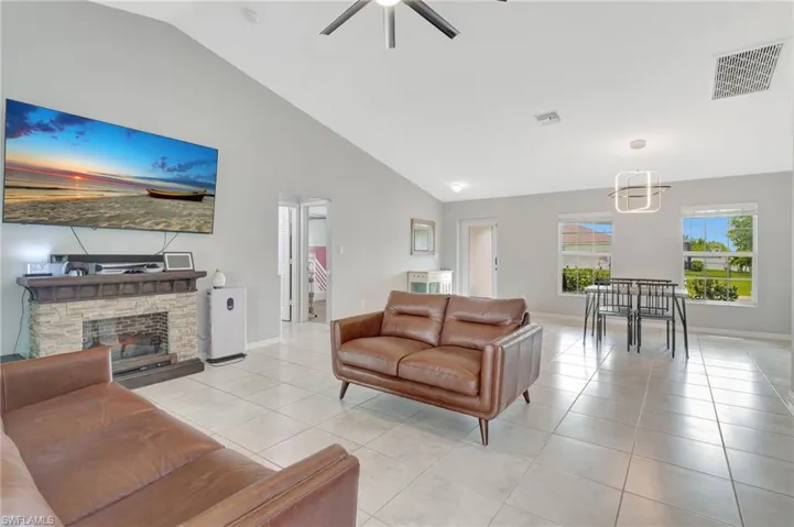 407 NW 13th  ST, Cape Coral, FL 33993