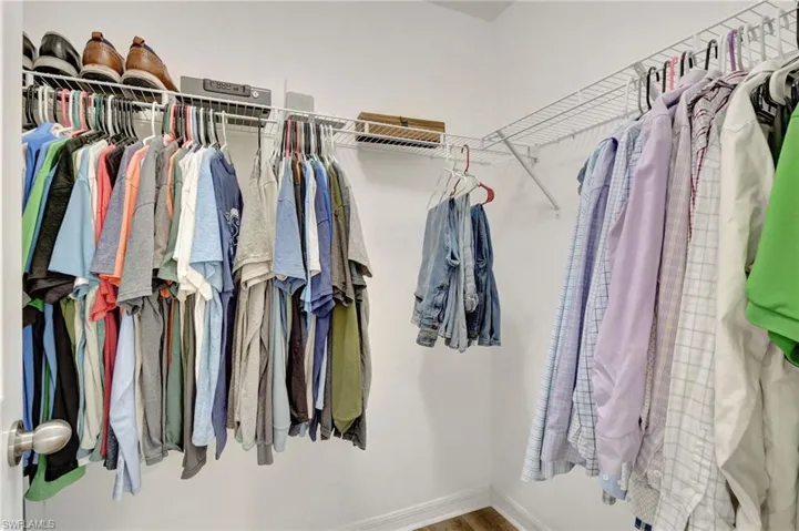 Walk in closet 1
