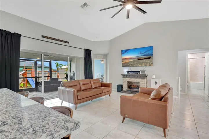 407 NW 13th  ST, Cape Coral, FL 33993