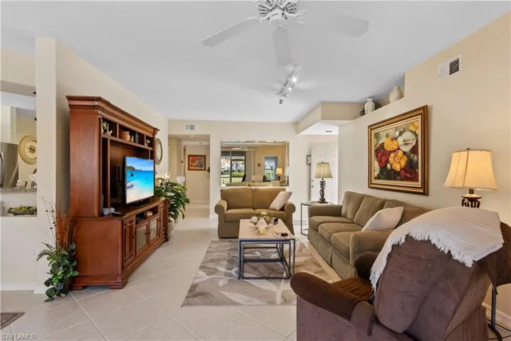 2655  Magnolia Park  LN, Naples, FL 34109
