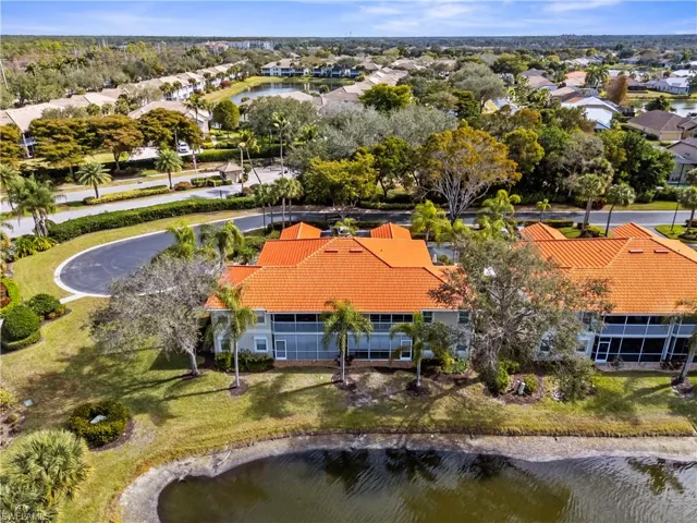 2655  Magnolia Park  LN, Naples, FL 34109