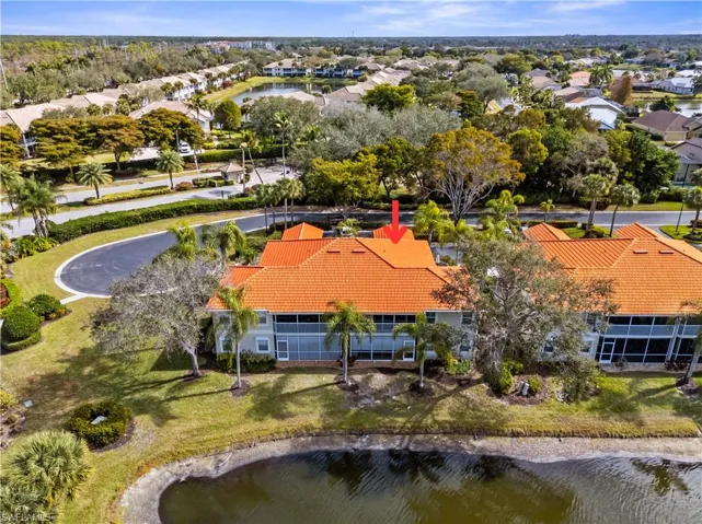 2655  Magnolia Park  LN, Naples, FL 34109