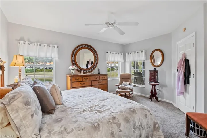 2655  Magnolia Park  LN, Naples, FL 34109