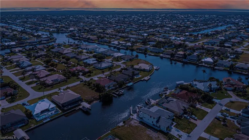 1925 SW 49th TER, CAPE CORAL FL 33914