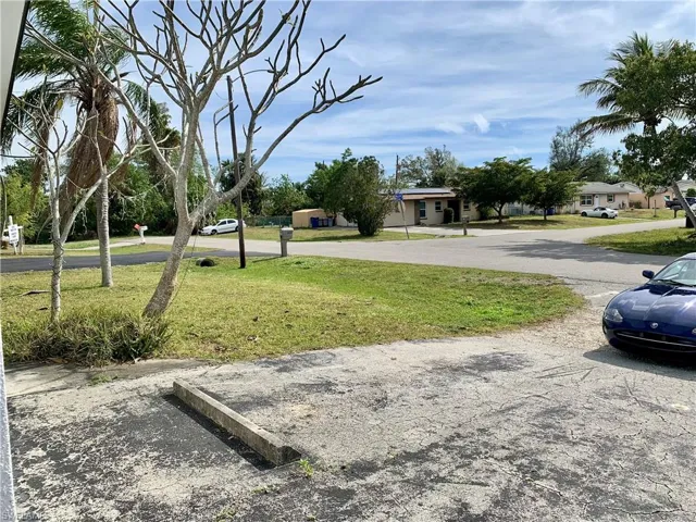 2209 Delta St, Fort Myers Fl 33907