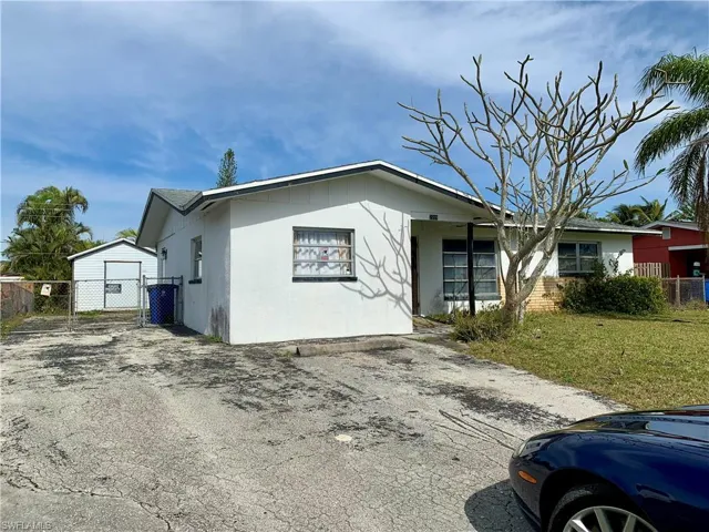 2209 Delta St, Fort Myers Fl 33907