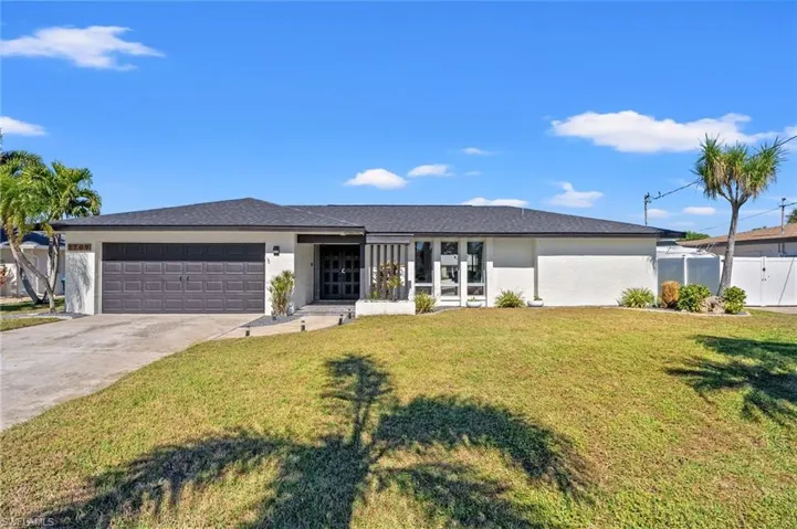 Welcome to 1709 SE 39th St