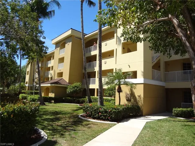 1781  Four Mile Cove  PKWY, Cape Coral, FL 33990