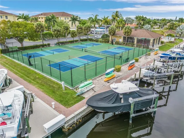 1781  Four Mile Cove  PKWY, Cape Coral, FL 33990