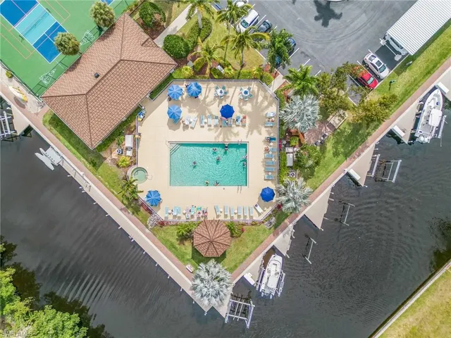 1781  Four Mile Cove  PKWY, Cape Coral, FL 33990