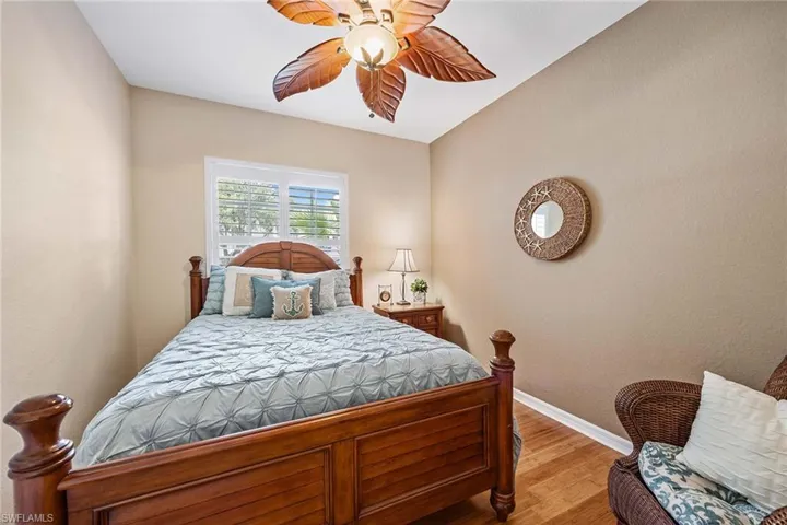 7000  Pinnacle  LN, Naples, FL 34110