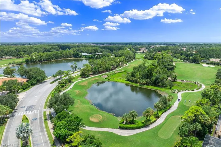7000  Pinnacle  LN, Naples, FL 34110