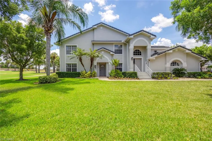7000  Pinnacle  LN, Naples, FL 34110
