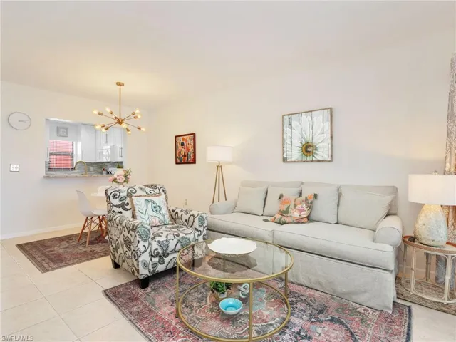 801 River Point Dr 203a, Naples, Florida 34102