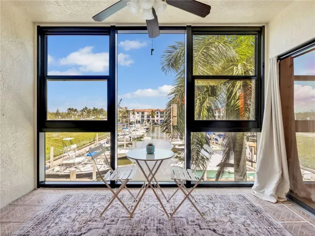 801 River Point Dr 203a, Naples, Florida 34102