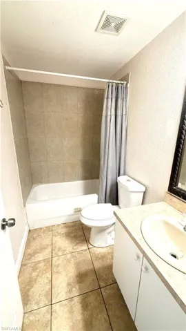 2804 11th St Sw, Lehigh Acres, Florida 33976