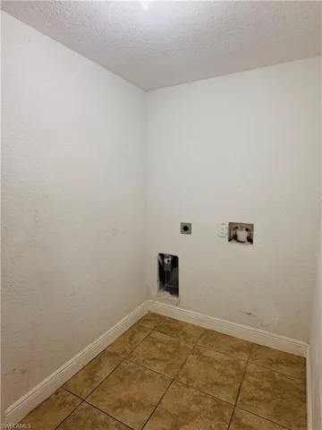 2804 11th St Sw, Lehigh Acres, Florida 33976