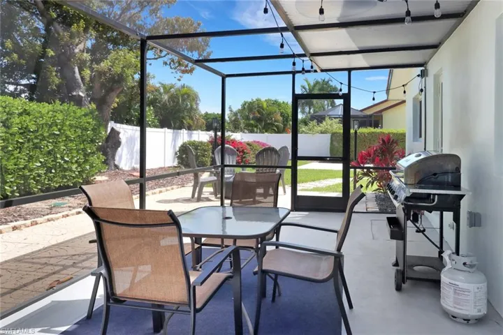 701 Barfield Dr, Marco Island, Florida 34145