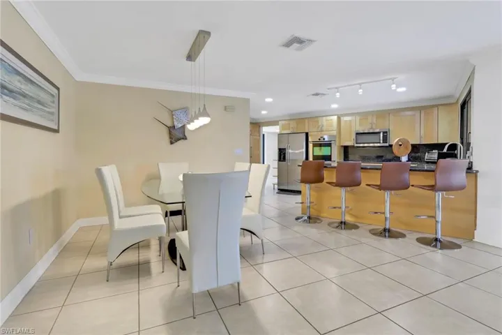 701 Barfield Dr, Marco Island, Florida 34145