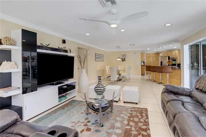 701 Barfield Dr, Marco Island, Florida 34145