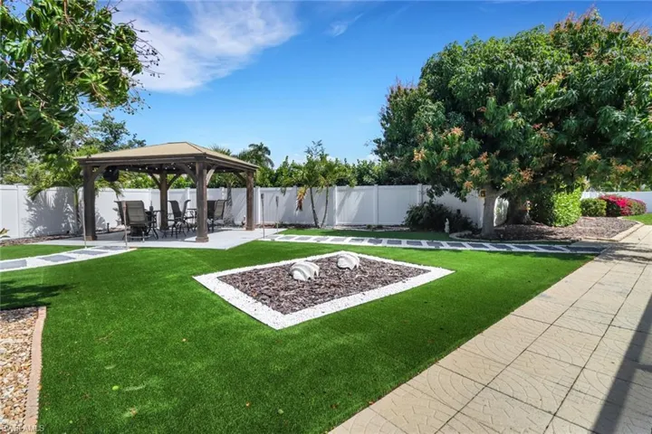 701 Barfield Dr, Marco Island, Florida 34145