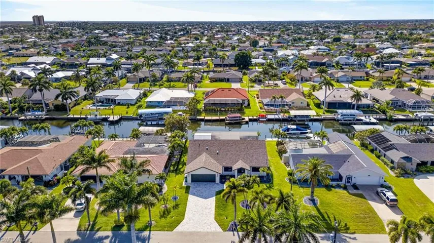 5312 SW 9th  PL, Cape Coral, FL 33914
