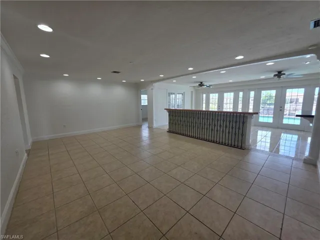 1038 SE 30th  ST, Cape Coral, FL 33904