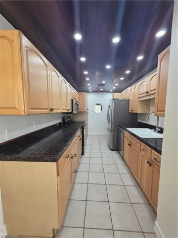 1038 SE 30th  ST, Cape Coral, FL 33904