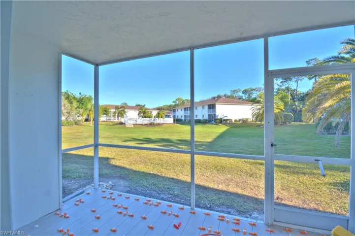 2330 Naples Trace Cir 9-903, Naples, Florida 34109