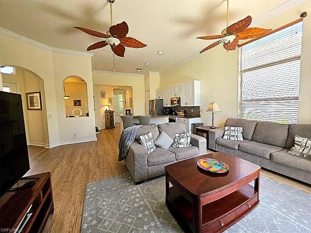 LIVING AREA VIEW ANGLE 2