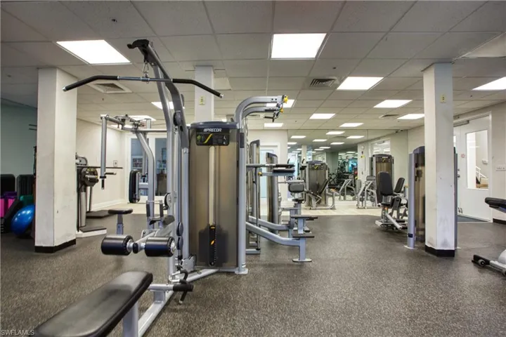 CLUBHOUSE FITNESS ROOM