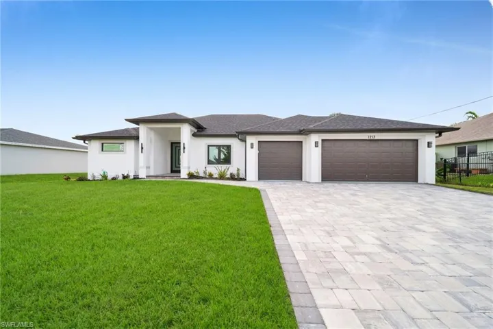 1213 Nw 25th Pl, Cape Coral, Florida 33993