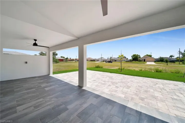 1213 Nw 25th Pl, Cape Coral, Florida 33993