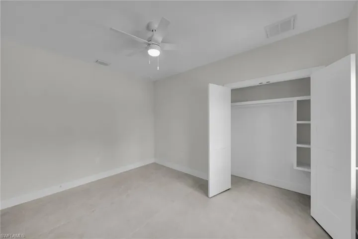 1213 Nw 25th Pl, Cape Coral, Florida 33993