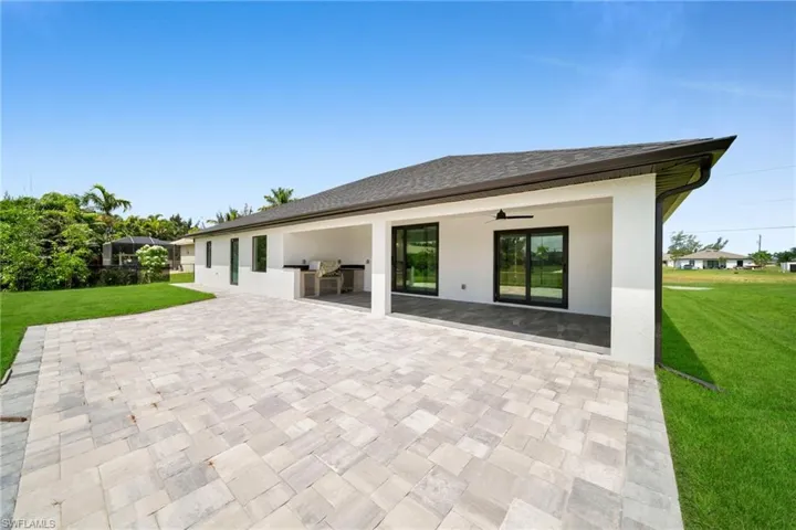 1213 Nw 25th Pl, Cape Coral, Florida 33993